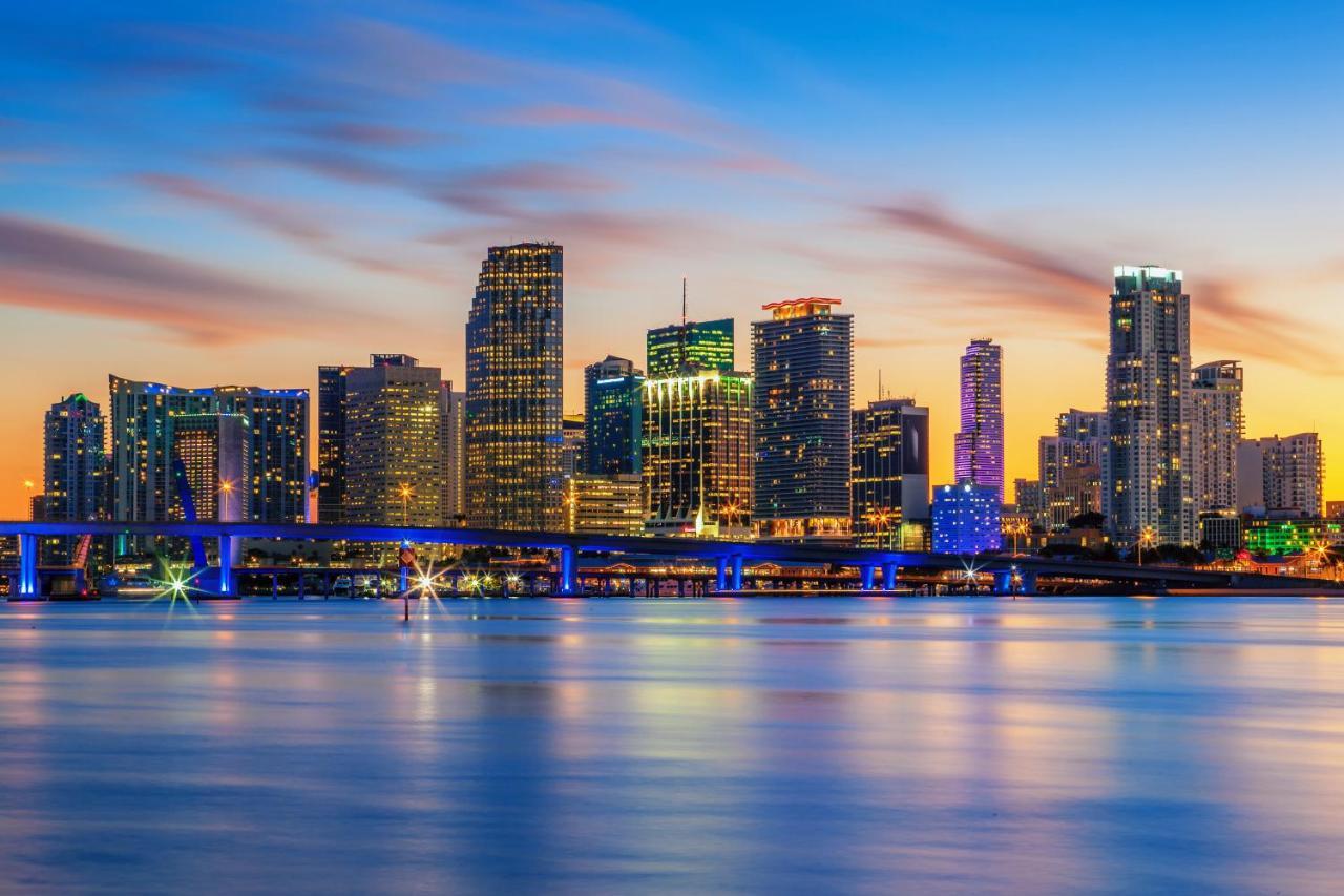 Enchanting Cozy Apartment 10 Min Away From Airport, Calle 8, Brickell, Coral Gables, The Beach And More! Miami Zewnętrze zdjęcie