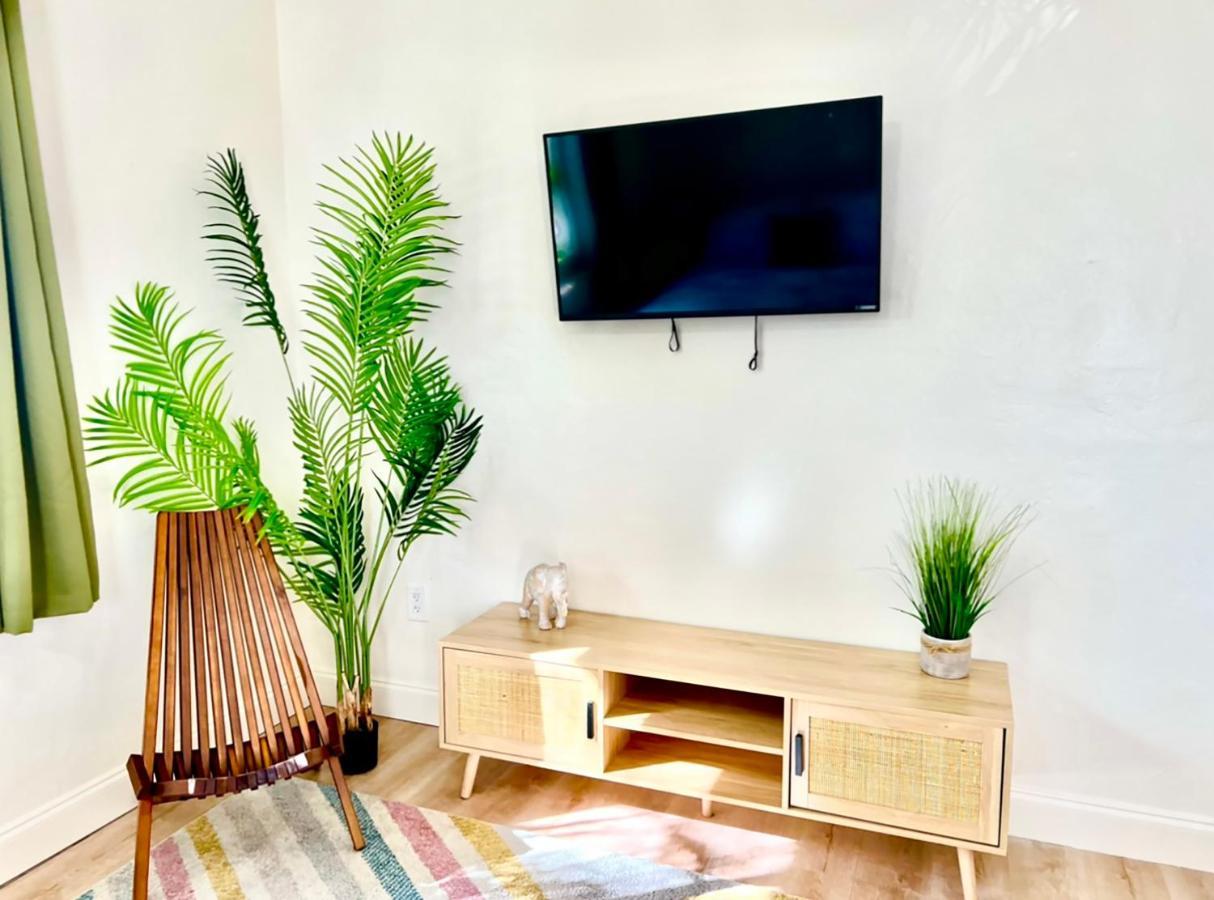 Enchanting Cozy Apartment 10 Min Away From Airport, Calle 8, Brickell, Coral Gables, The Beach And More! Miami Zewnętrze zdjęcie