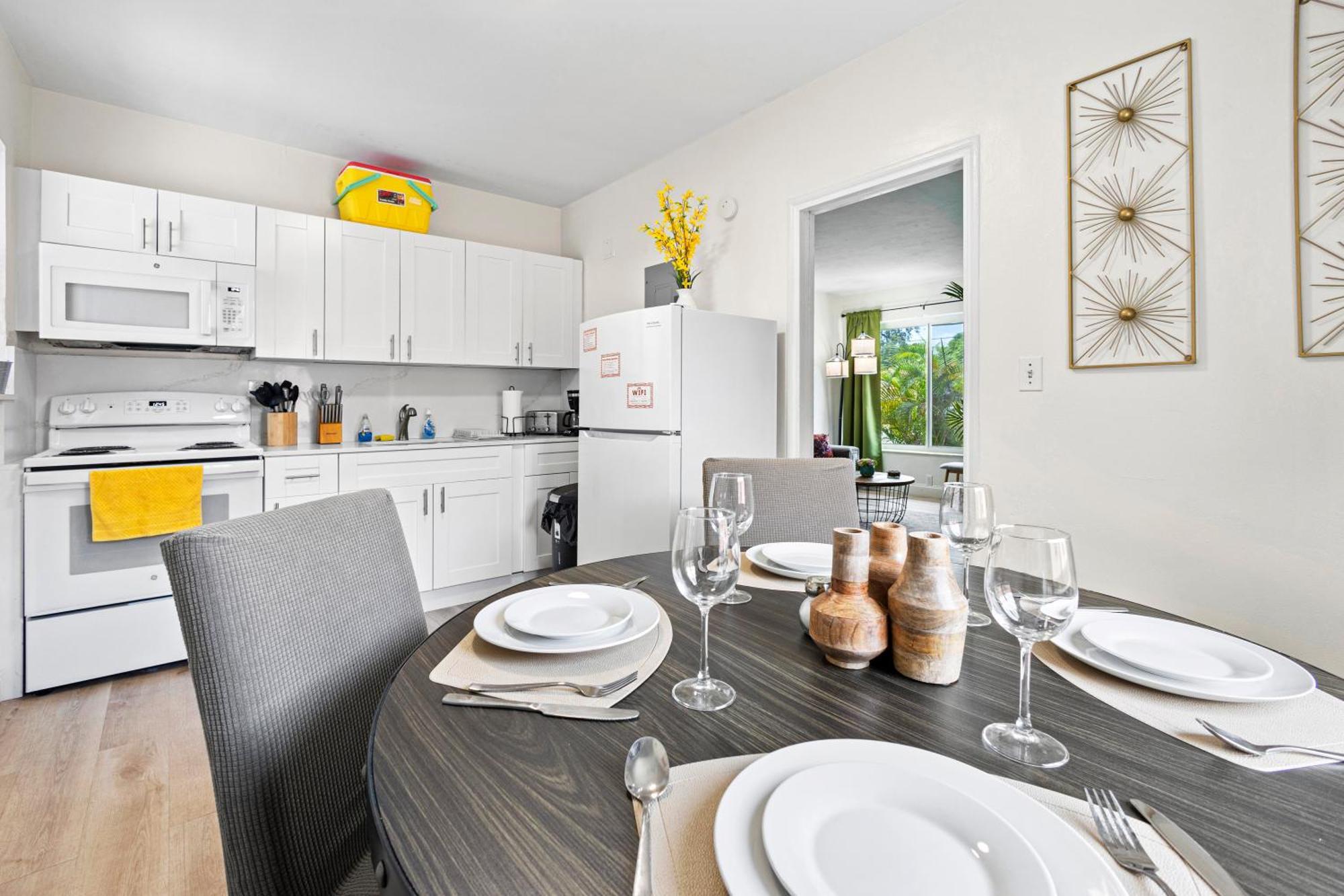 Enchanting Cozy Apartment 10 Min Away From Airport, Calle 8, Brickell, Coral Gables, The Beach And More! Miami Zewnętrze zdjęcie
